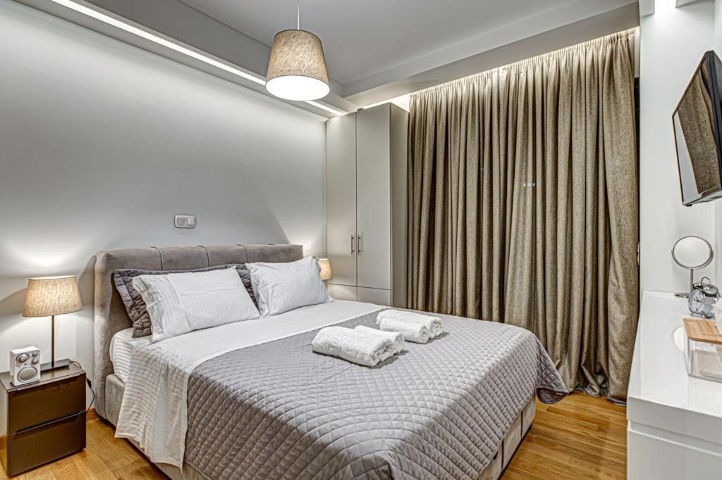 Deluxe & Modern Apartment In Athén Kültér fotó