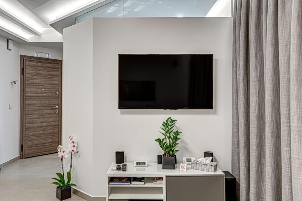 Deluxe & Modern Apartment In Athén Kültér fotó